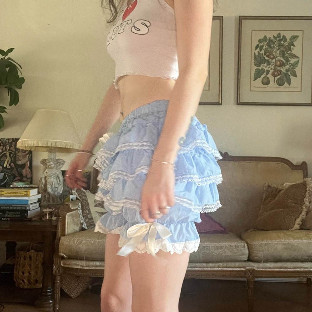 Blue Ruffled Bloomers - Picture 5 of 6